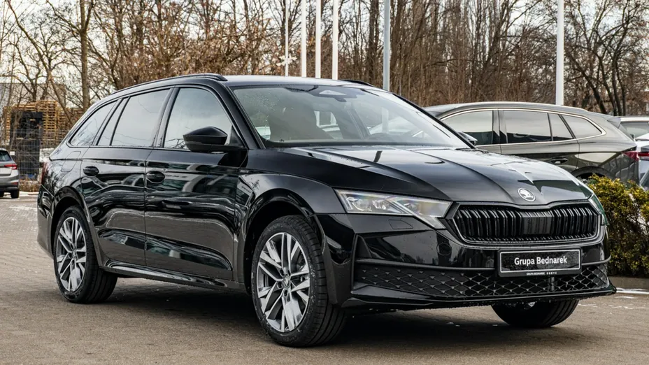 SKODA Octavia -