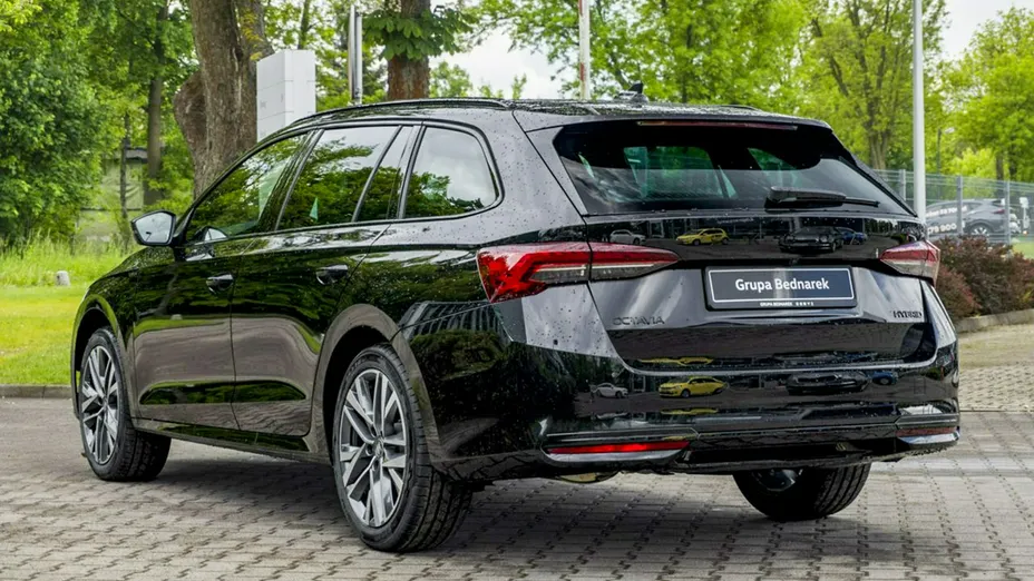 SKODA Octavia -