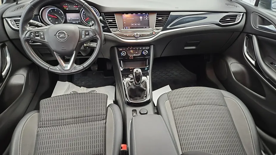 OPEL Astra -