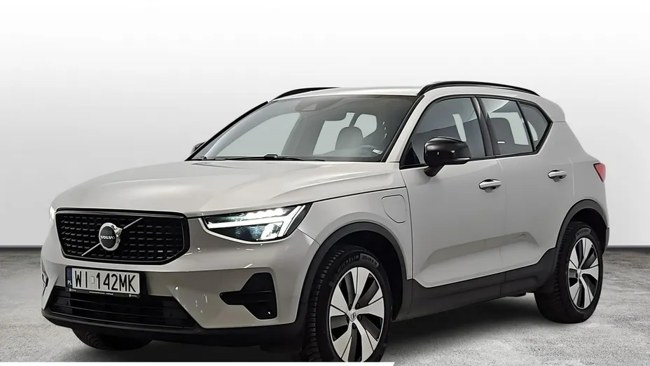 VOLVO XC40 -