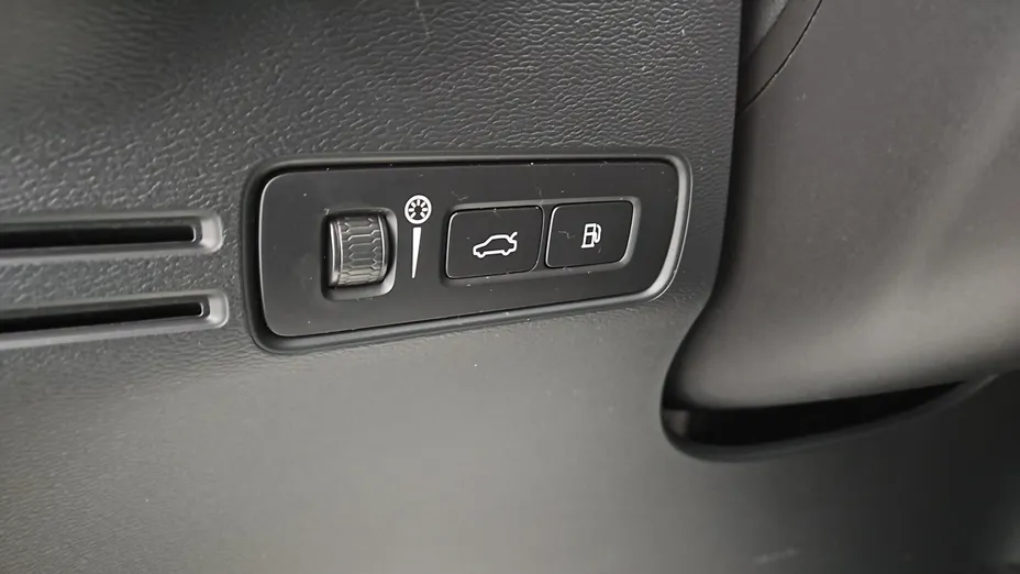 VOLVO XC40 -