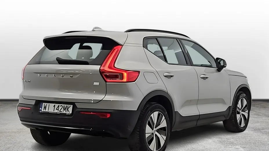 VOLVO XC40 -