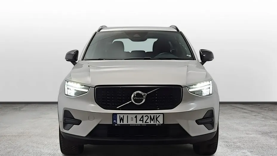 VOLVO XC40 -