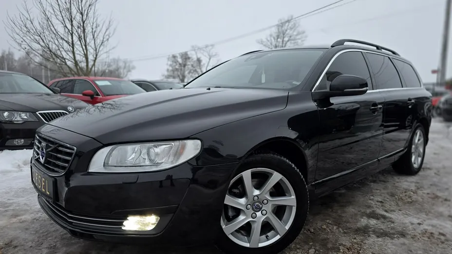 VOLVO V70 -