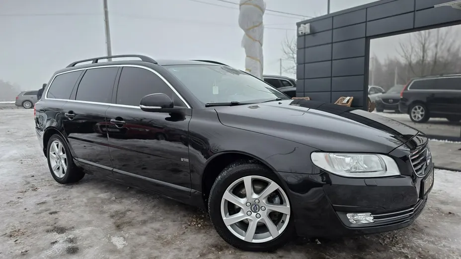 VOLVO V70 -