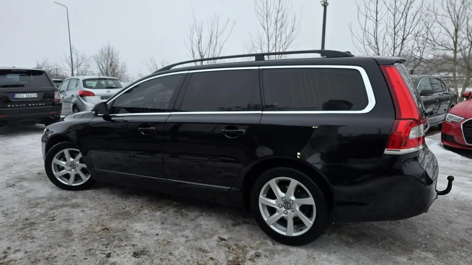 VOLVO V70 -