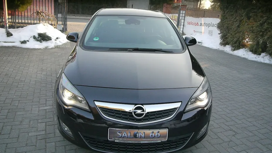 OPEL Astra -