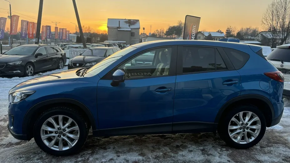 MAZDA CX-5 -