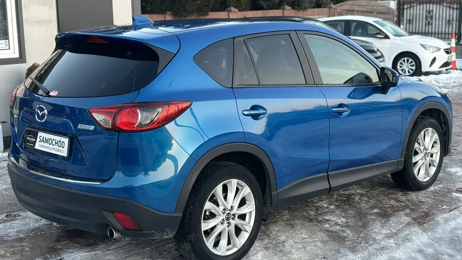 MAZDA CX-5 -
