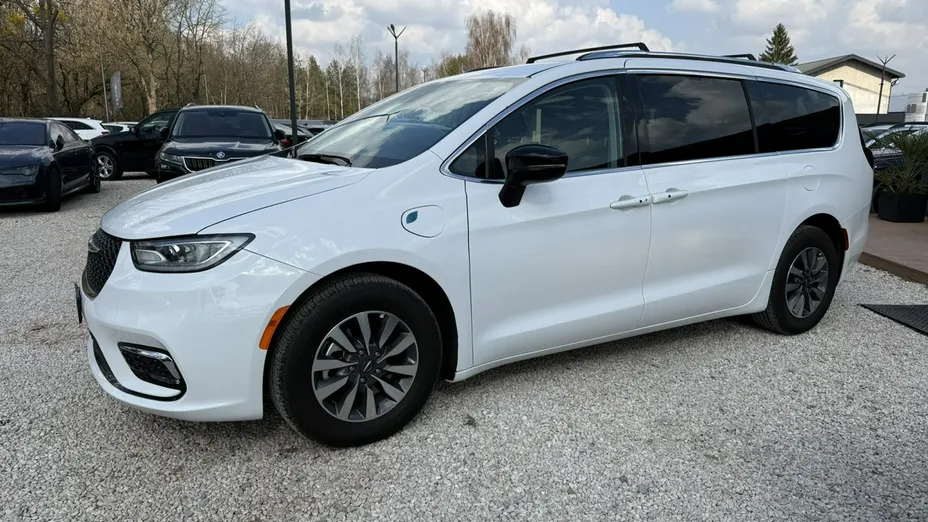 CHRYSLER Pacifica -