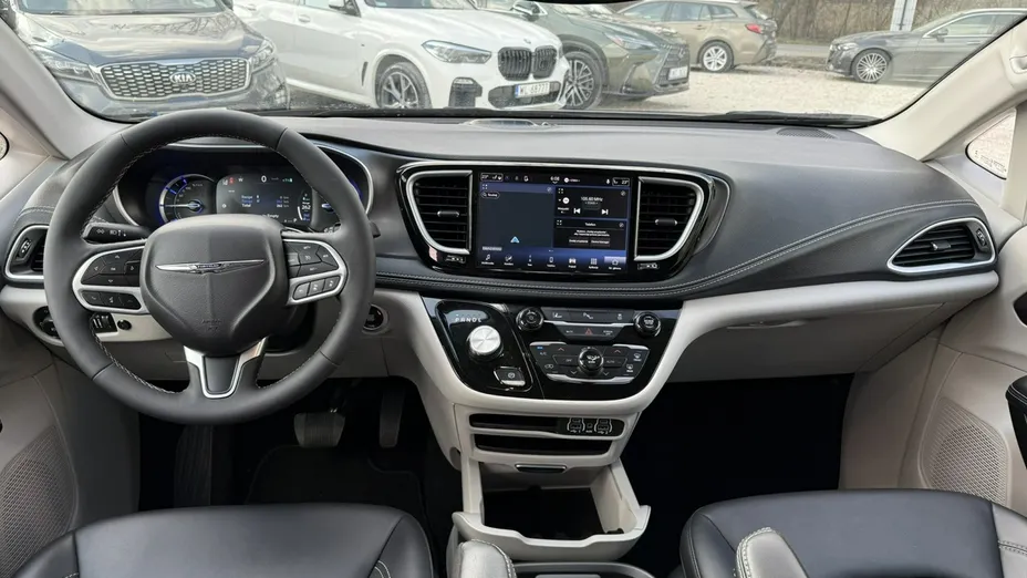 CHRYSLER Pacifica -