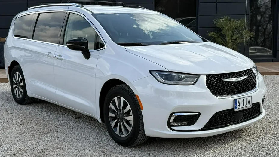 CHRYSLER Pacifica -