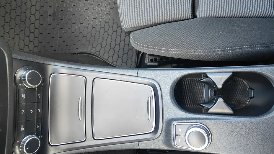 MERCEDES-BENZ B Klasa -