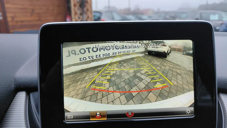 MERCEDES-BENZ B Klasa -