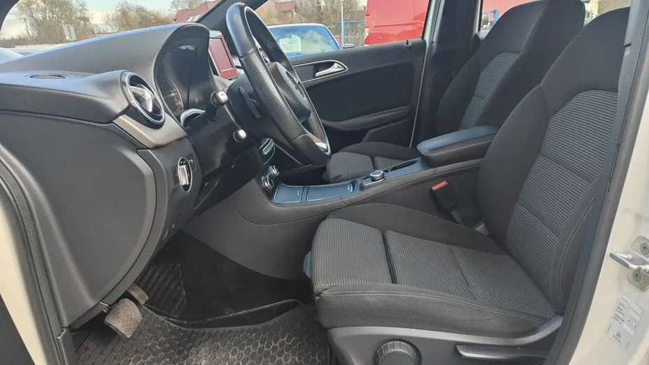 MERCEDES-BENZ B Klasa -