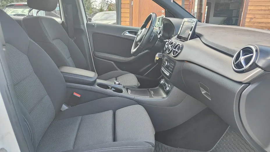 MERCEDES-BENZ B Klasa -