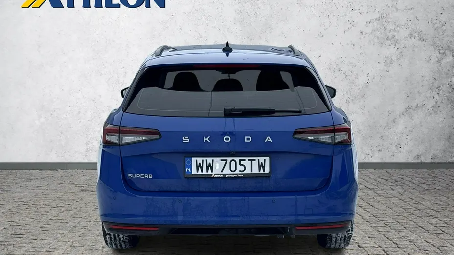 SKODA Superb -