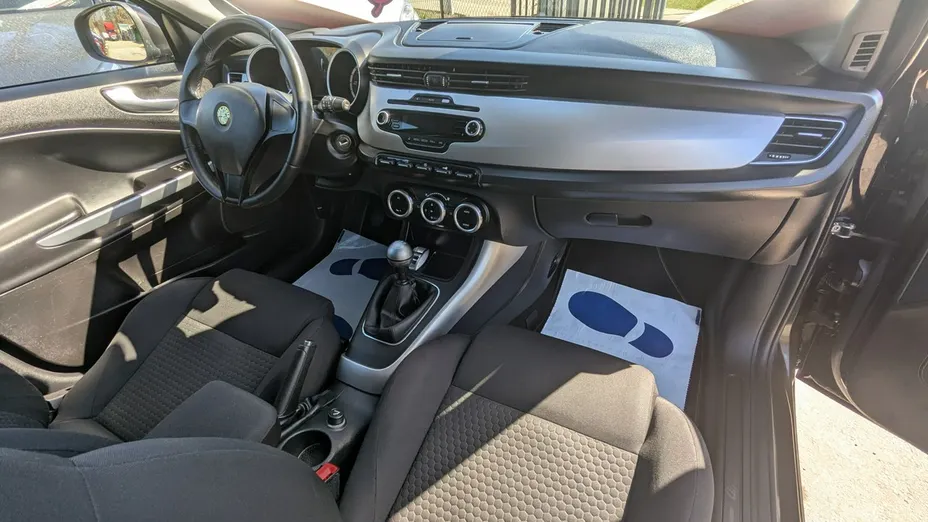 ALFA ROMEO Giulietta -