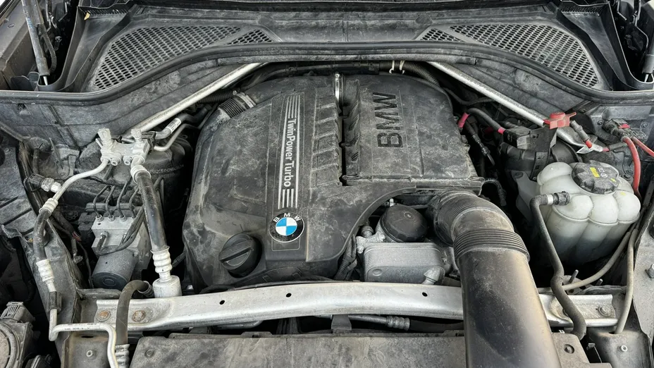 BMW X6 -
