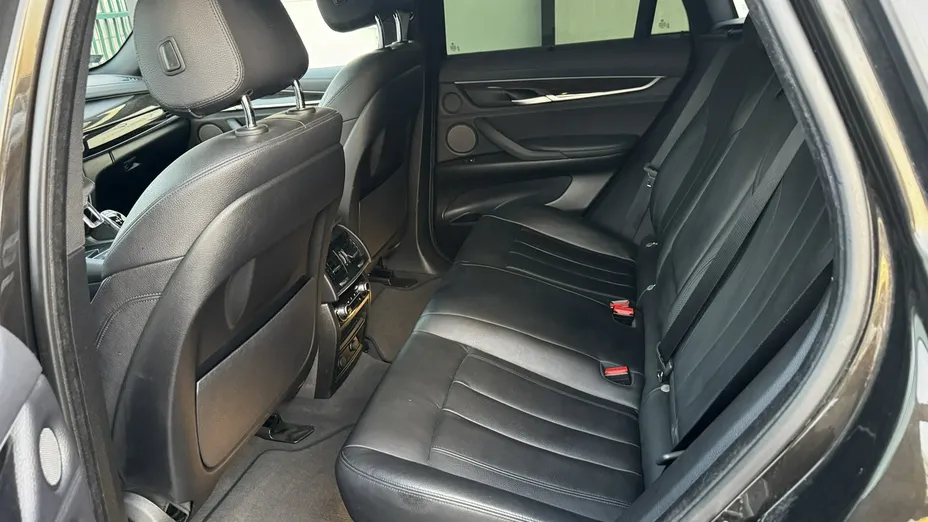 BMW X6 -
