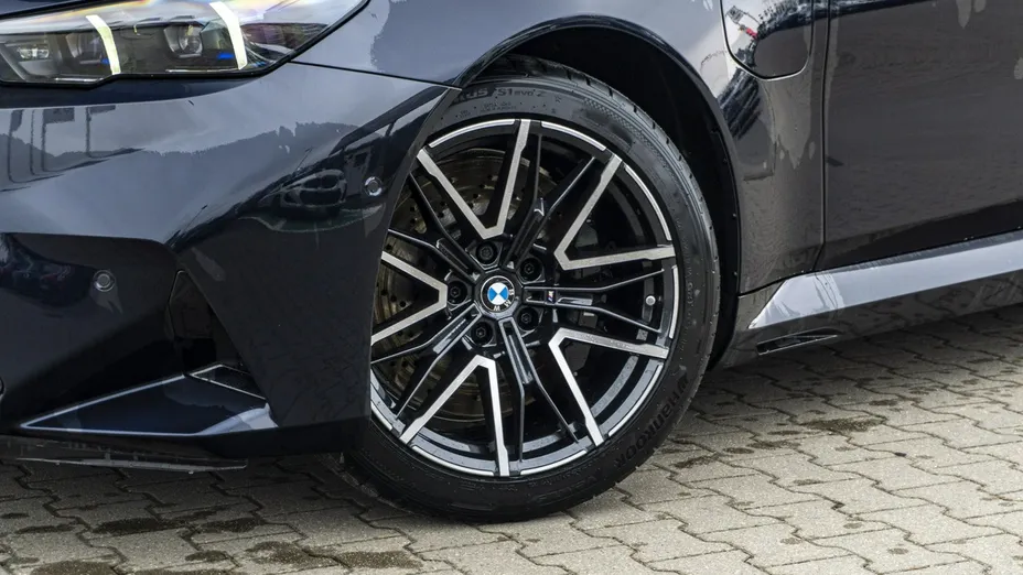 BMW M5 -