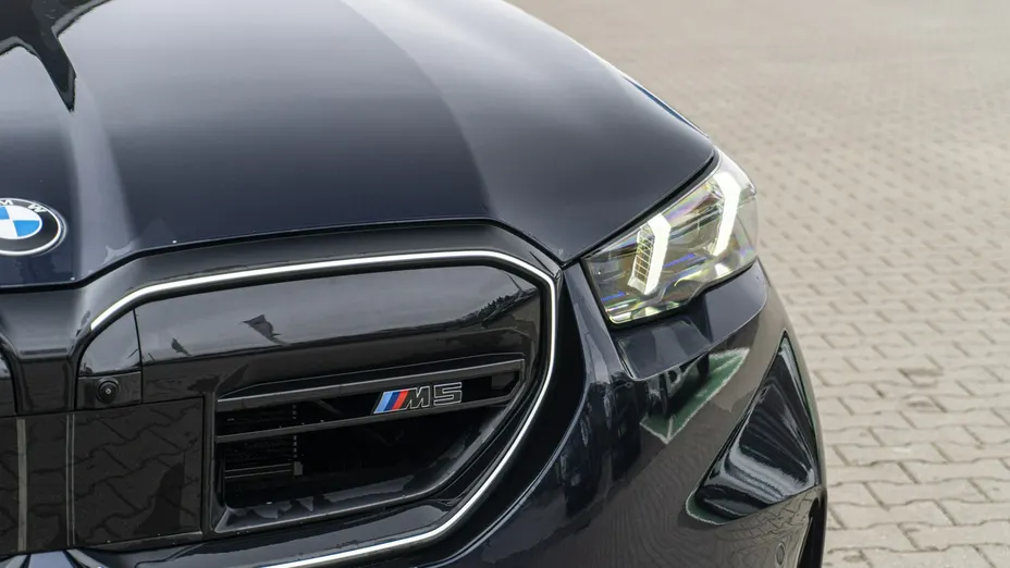 BMW M5 -