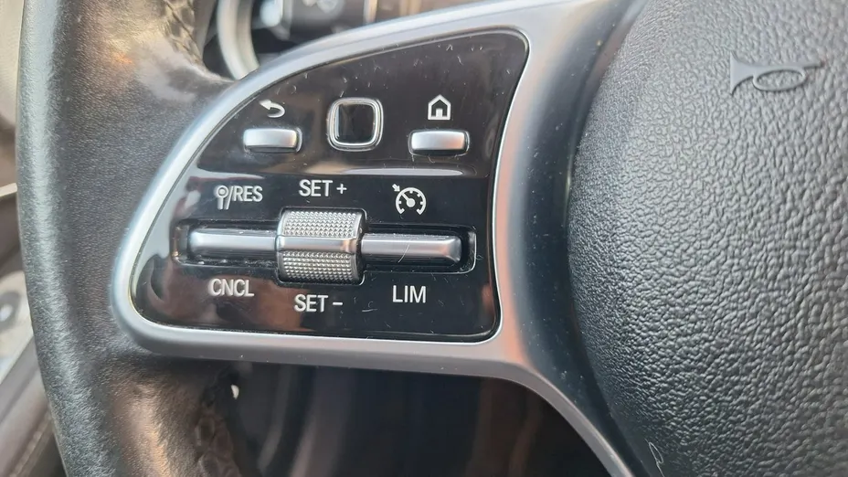 MERCEDES-BENZ C Klasa -