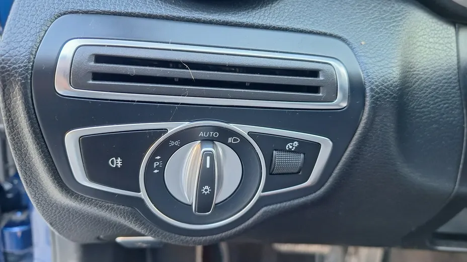 MERCEDES-BENZ C Klasa -