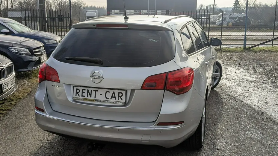 OPEL Astra -
