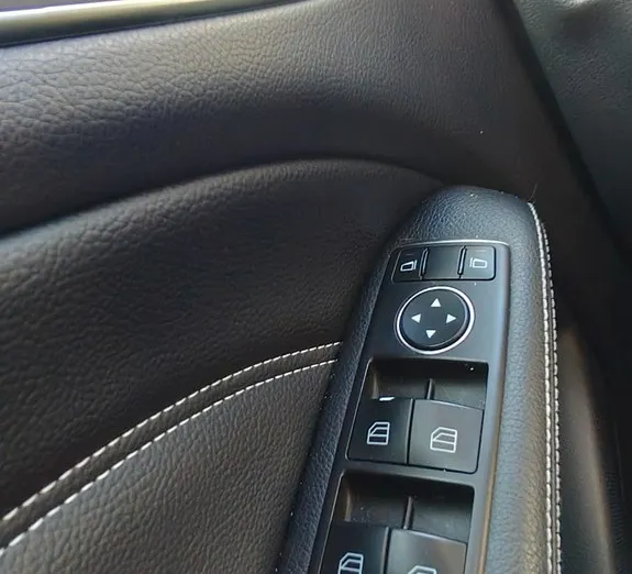 MERCEDES-BENZ B Klasa -