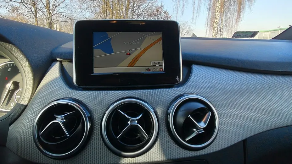 MERCEDES-BENZ B Klasa -