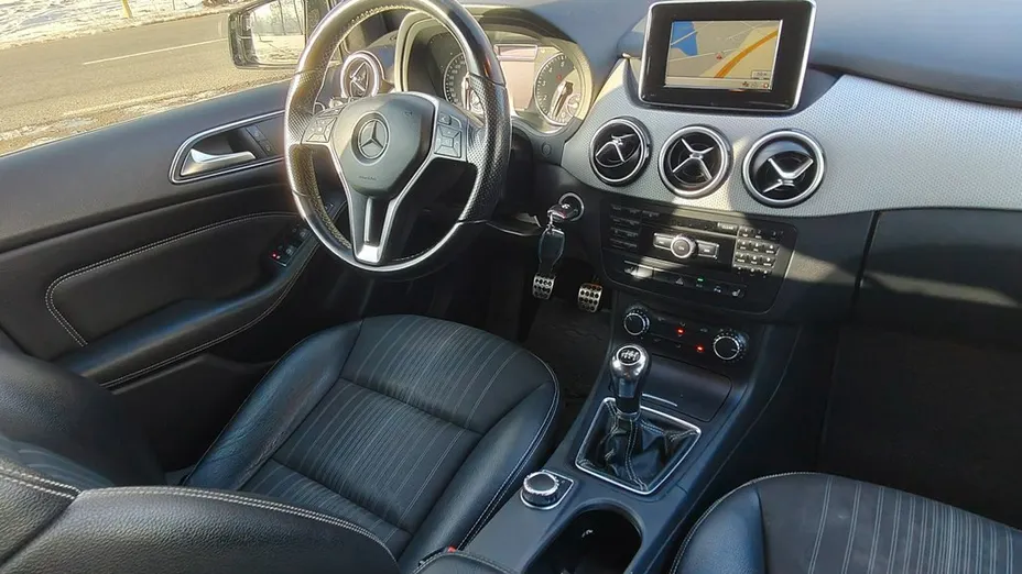 MERCEDES-BENZ B Klasa -