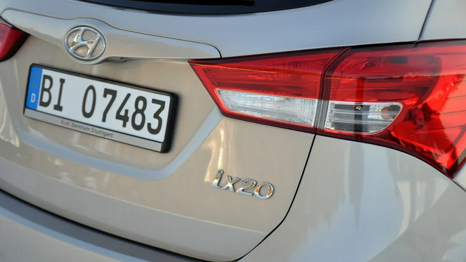 HYUNDAI ix20 -