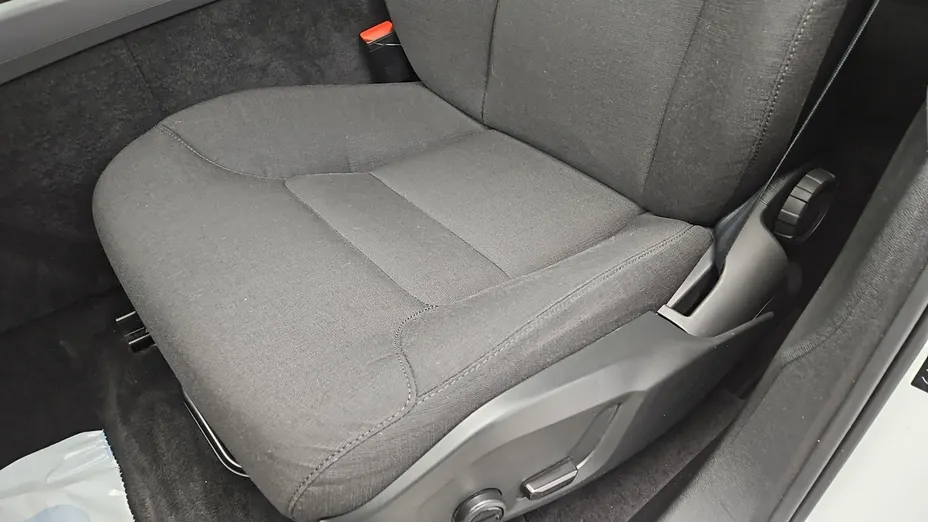 VOLVO XC60 -