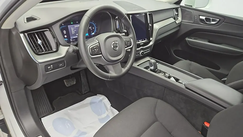 VOLVO XC60 -