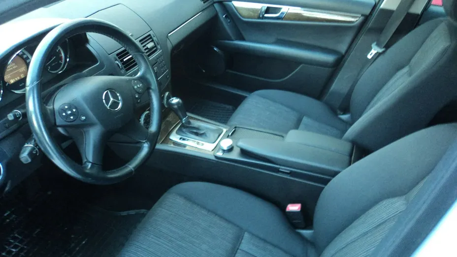 MERCEDES-BENZ C Klasa -