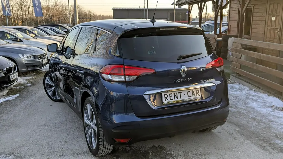 RENAULT Scenic -