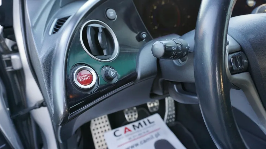 HONDA Civic -