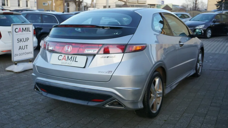 HONDA Civic -