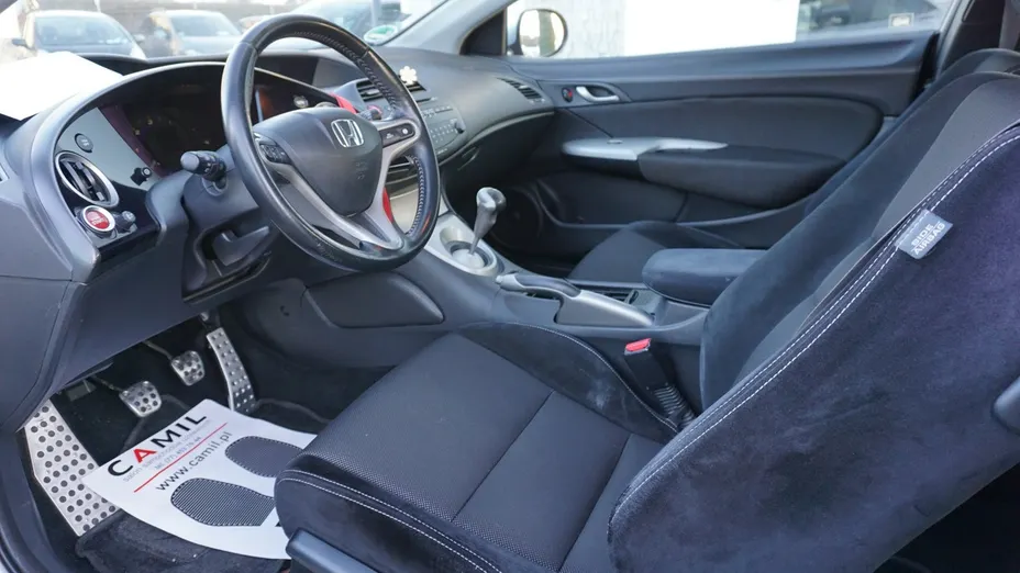 HONDA Civic -