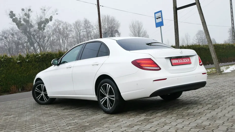 MERCEDES-BENZ E Klasa -