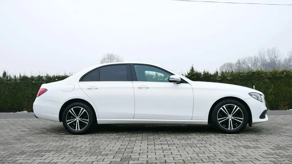 MERCEDES-BENZ E Klasa -