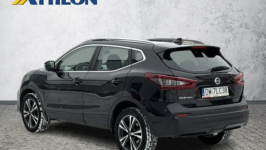 NISSAN Qashqai -