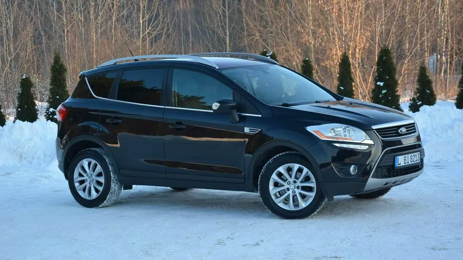 FORD Kuga -