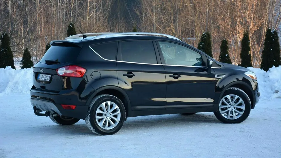 FORD Kuga -