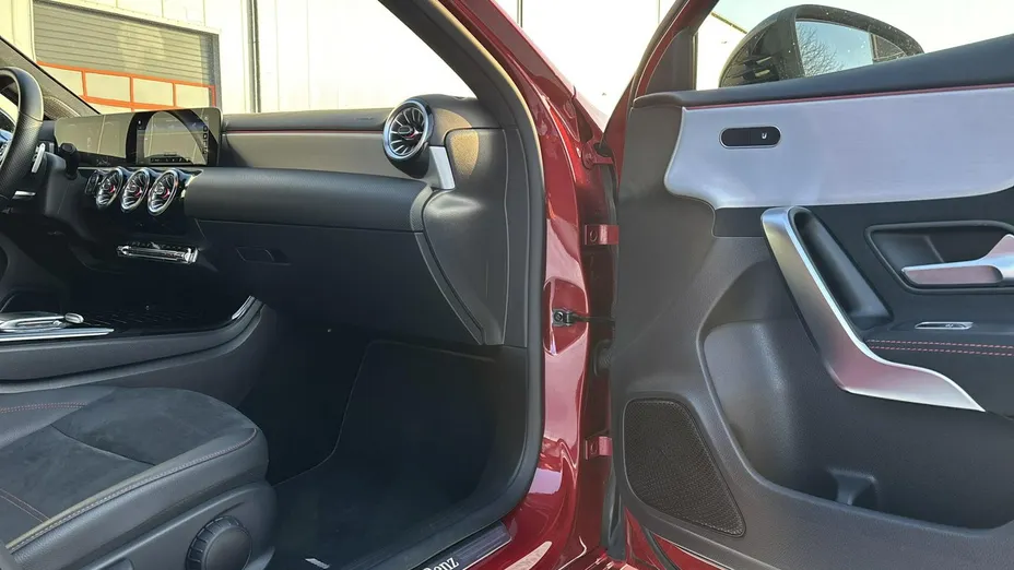 MERCEDES-BENZ A Klasa -