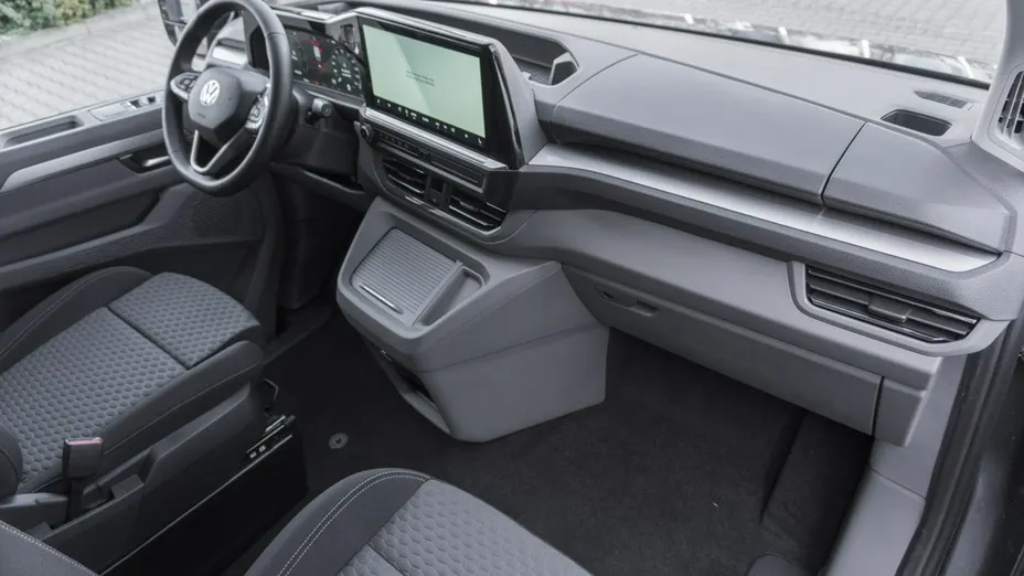 VOLKSWAGEN Caravelle -