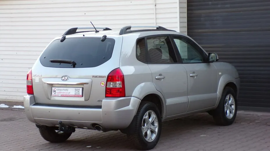 HYUNDAI Tucson -