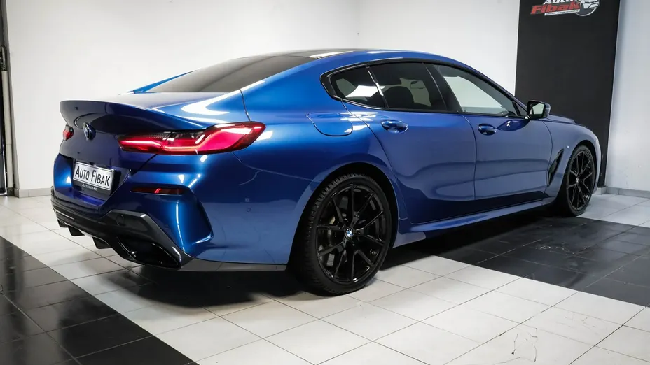 BMW Seria 8 -