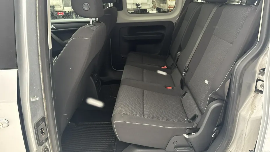 VOLKSWAGEN Caddy -